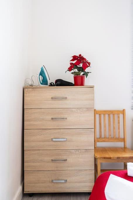 Parkside Stay North London - Victoria Line Bagian luar foto